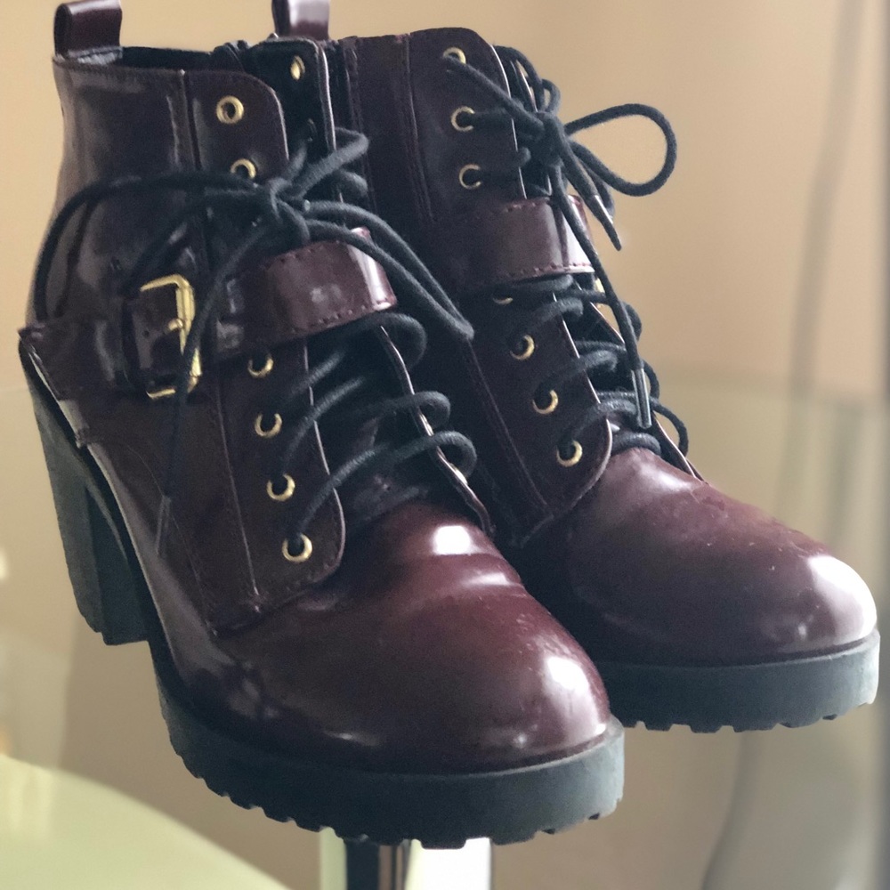 Heeled Maroon Boots